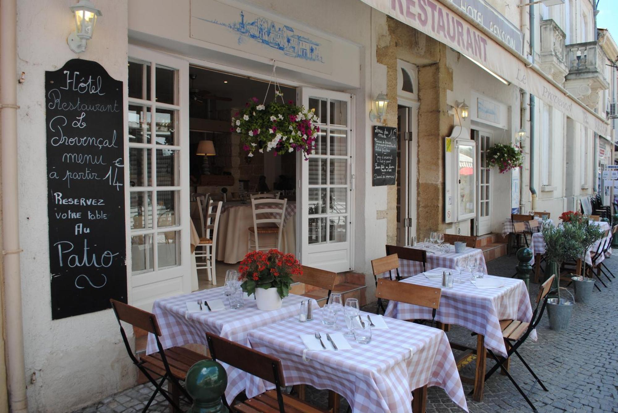Hotel Restaurant Le Provencal Le Grau-du-Roi Dış mekan fotoğraf