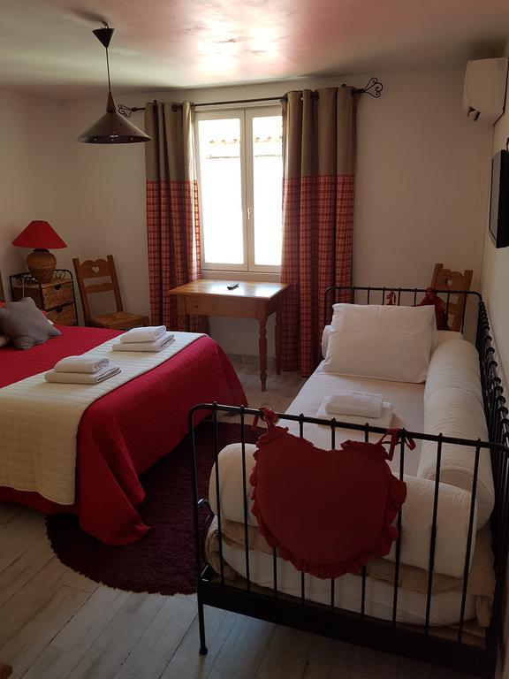 Hotel Restaurant Le Provencal Le Grau-du-Roi Dış mekan fotoğraf